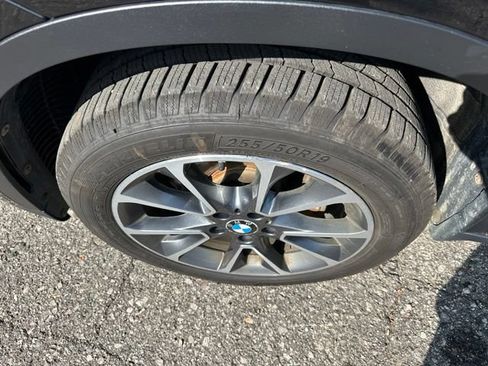 Used 2017 BMW X5 xDrive35i AWD/4WD image 19