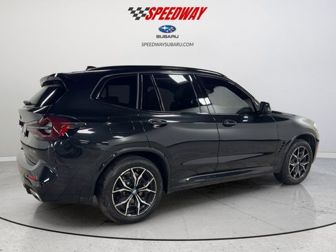 Used 2024 BMW X3 xDrive30i w/ Premium Package w/ZPA image 11