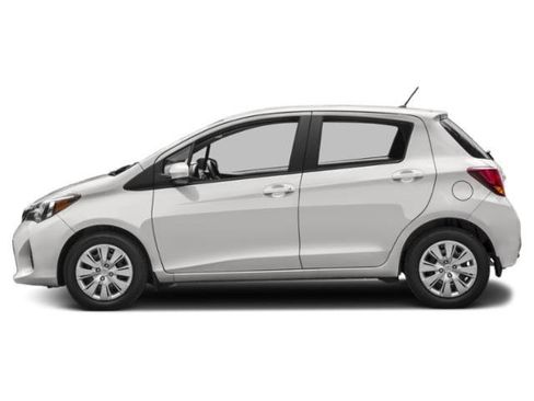 Used 2015 Toyota Yaris LE image 3