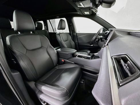 Certified 2025 Lexus TX 350 AWD w/ Technology Package image 27