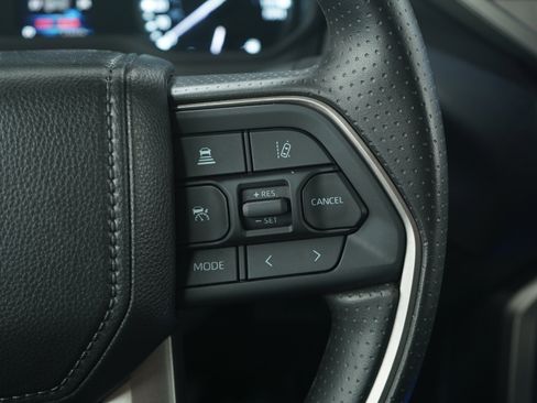 Used 2025 Toyota Tundra SR5 AWD/4WD image 27