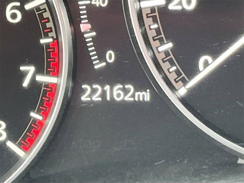 Used 2024 MAZDA MAZDA3 s image 12