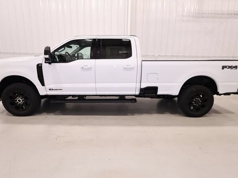 New 2026 Ford F350 XLT w/ XLT Premium Package AWD/4WD image 6