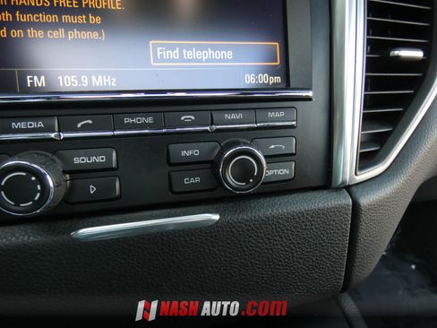 Used 2015 Porsche Macan S AWD/4WD image 55