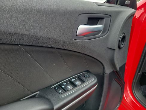 Used 2023 Dodge Charger SXT image 18