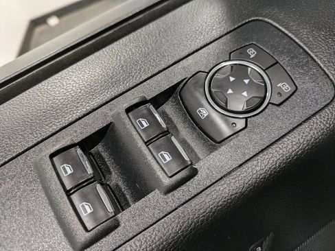 Used 2018 Ford F150 XLT w/ Equipment Group 302A Luxury image 9