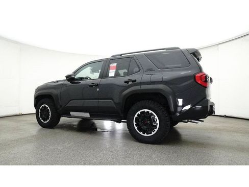 Used 2025 Toyota 4Runner TRD Off-Road AWD/4WD image 20