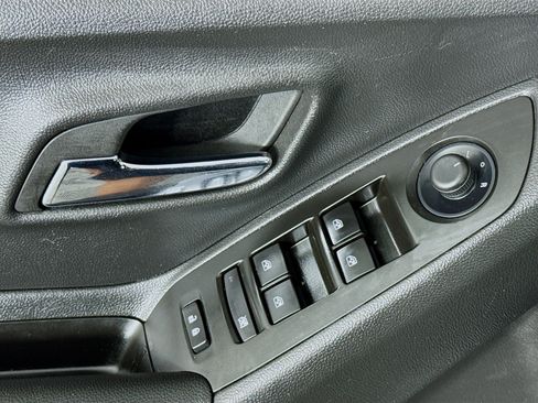 Used 2022 Chevrolet Trax LS w/ Tint and Cruise Package FWD image 22