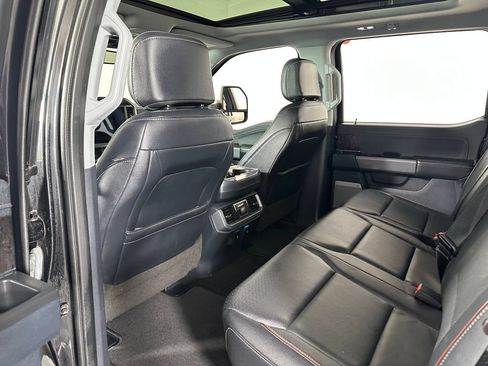 Used 2022 Ford F150 Lariat w/ Equipment Group 502A High AWD/4WD image 19