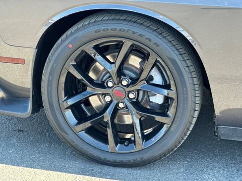 Used 2020 Dodge Challenger GT w/ Blacktop Package RWD image 25
