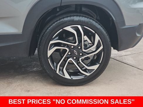 Used 2024 Chevrolet TrailBlazer RS w/ Convenience Package AWD/4WD image 37