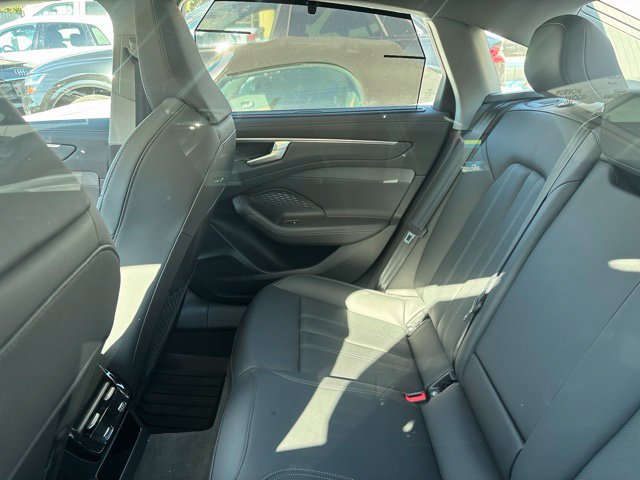 Used 2026 Audi A6 Premium Plus w/ Premium Plus Package AWD/4WD image 5