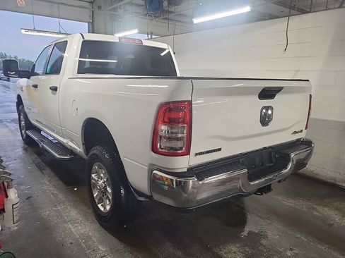 Used 2024 RAM 2500 Big Horn w/ Off Road Package AWD/4WD image 8