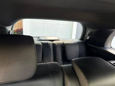 Used 2022 Mercedes-Benz GLB 250 4MATIC image 10