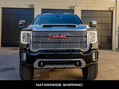 Used 2023 GMC Sierra 3500 Denali image 4