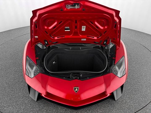Used 2016 Lamborghini Aventador LP 750-4 Superveloce image 30