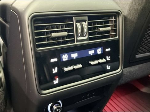 Certified 2025 Porsche Cayenne GTS AWD/4WD image 26