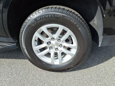 Used 2024 Chevrolet Tahoe LT AWD/4WD image 9