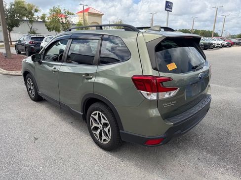 Used 2021 Subaru Forester Premium w/ Popular Package #1 AWD/4WD image 8