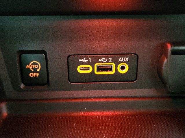 Used 2025 Nissan Sentra SV FWD image 30