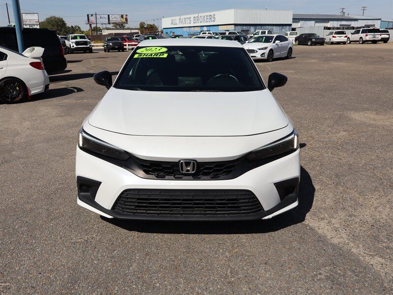 Used 2023 Honda Civic Sport image 2