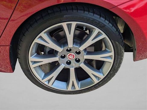 Used 2017 Jaguar XJ L Portfolio AWD/4WD image 7