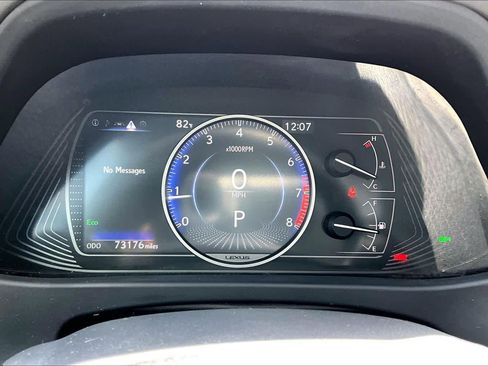 Used 2021 Lexus UX 200 w/ Accessory Package (Z1) FWD image 24