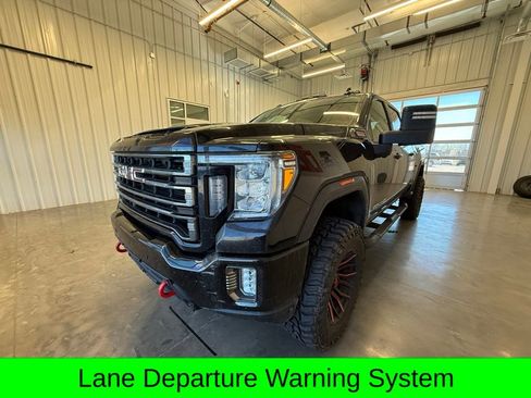 Used 2022 GMC Sierra 3500 AT4 w/ AT4 Preferred Package image 9