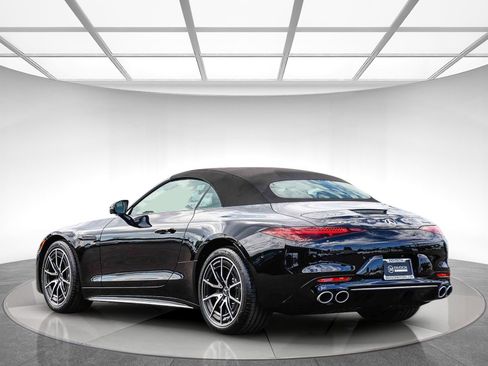 New 2026 Mercedes-Benz SL 43 AMG image 2