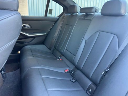 Used 2019 BMW 330i Sedan w/ Convenience Package RWD image 19