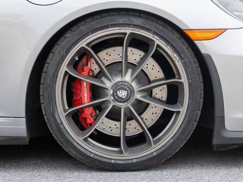 Used 2018 Porsche 911 GT3 RWD image 36