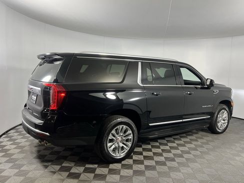 Used 2024 GMC Yukon XL Denali image 7