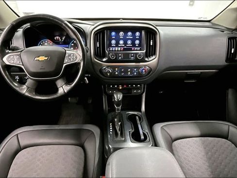 Used 2022 Chevrolet Colorado Z71 w/ Safety Package AWD/4WD image 18