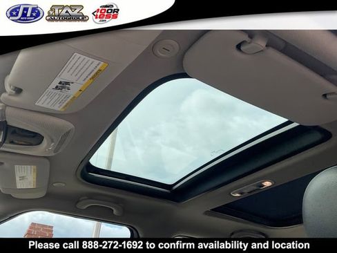 Used 2017 MINI Cooper Clubman S image 13