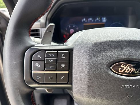 Used 2025 Ford F150 Raptor AWD/4WD image 23
