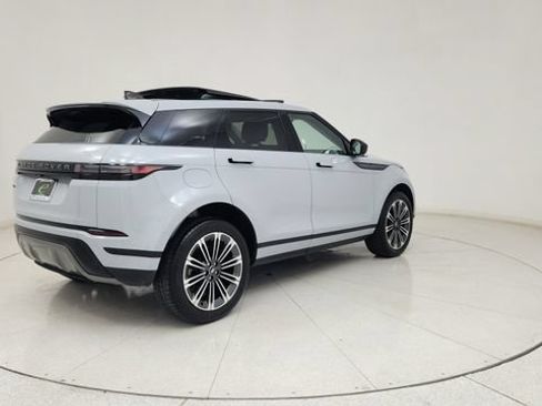 Used 2024 Land Rover Range Rover Evoque S AWD/4WD image 10