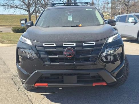 New 2026 Nissan Rogue SV AWD/4WD image 9