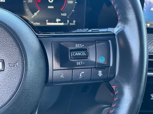 Certified 2025 Nissan Kicks SR AWD/4WD image 18