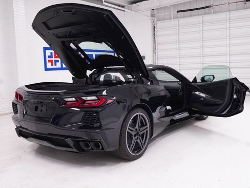 New 2026 Chevrolet Corvette Stingray Coupe w/ 1LT RWD image 13