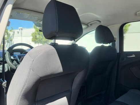 Used 2013 Ford Escape SE FWD image 31