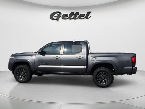 Used 2023 Toyota Tacoma SR5 w/ Technology Package RWD image 8