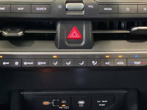 New 2026 Kia K4 FWD image 29