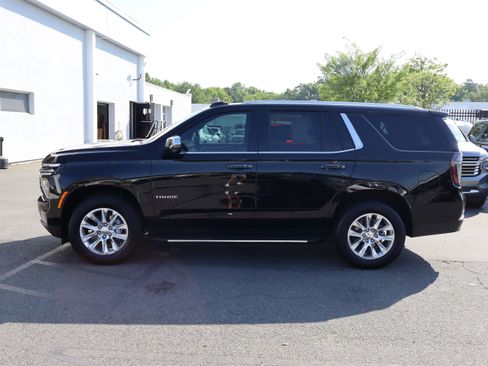 Used 2025 Chevrolet Tahoe Premier AWD/4WD image 7