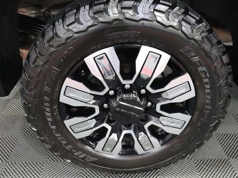 Used 2022 GMC Sierra 2500 Denali AWD/4WD image 90