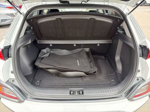 Used 2021 Hyundai Kona Limited w/ Cargo Package AWD/4WD image 22