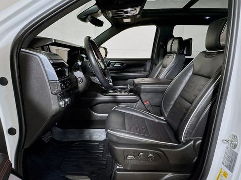 Certified 2025 GMC Yukon AT4 Ultimate AWD/4WD image 20