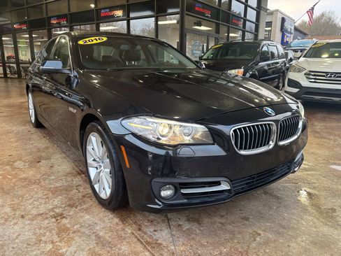 Used 2016 BMW 535i xDrive 535i xDrive Sedan 4D image 1
