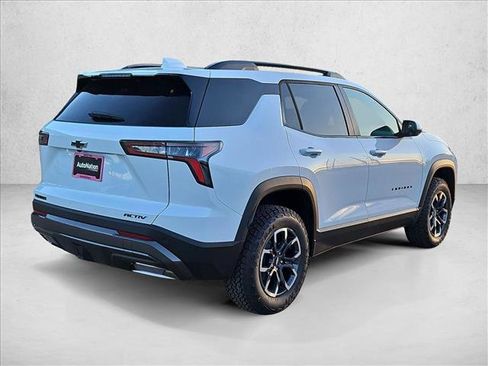 New 2026 Chevrolet Equinox ACTIV FWD image 2