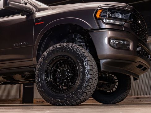 Used 2024 RAM 2500 Limited image 15