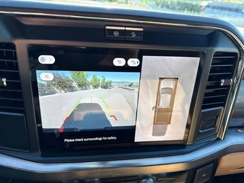 Used 2025 Ford F350 Lariat w/ Black Appearance Package AWD/4WD image 34